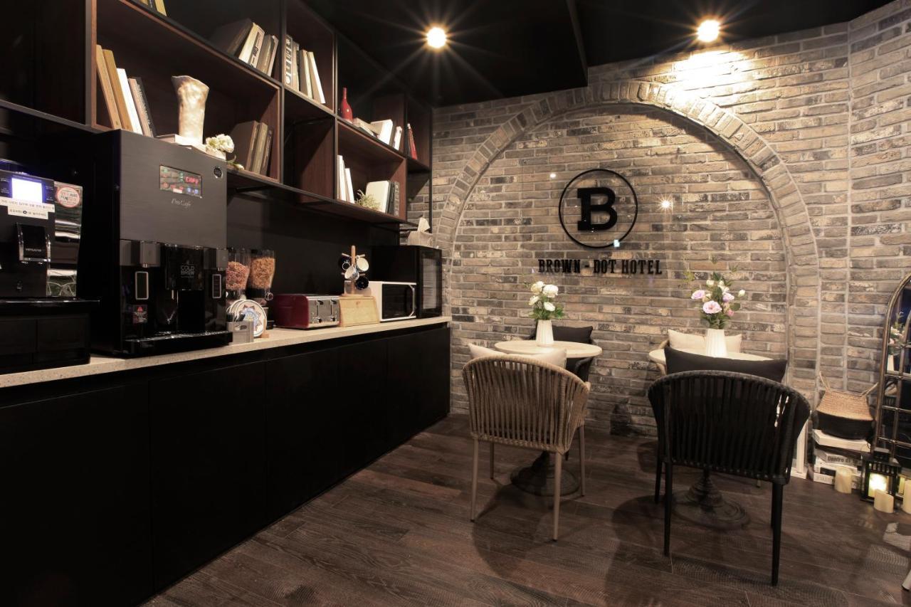 Brown-Dot Hotel Yangjeong Busan Exterior foto