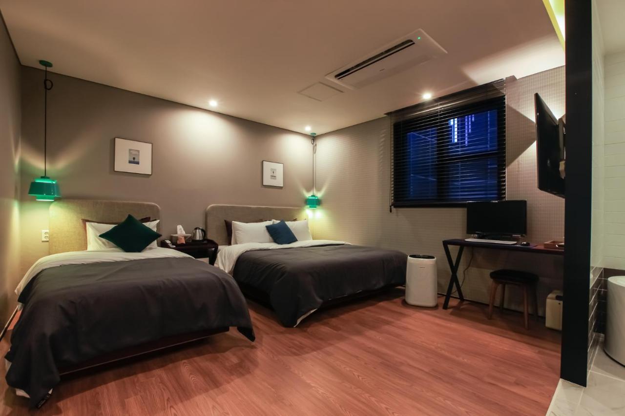 Brown-Dot Hotel Yangjeong Busan Exterior foto
